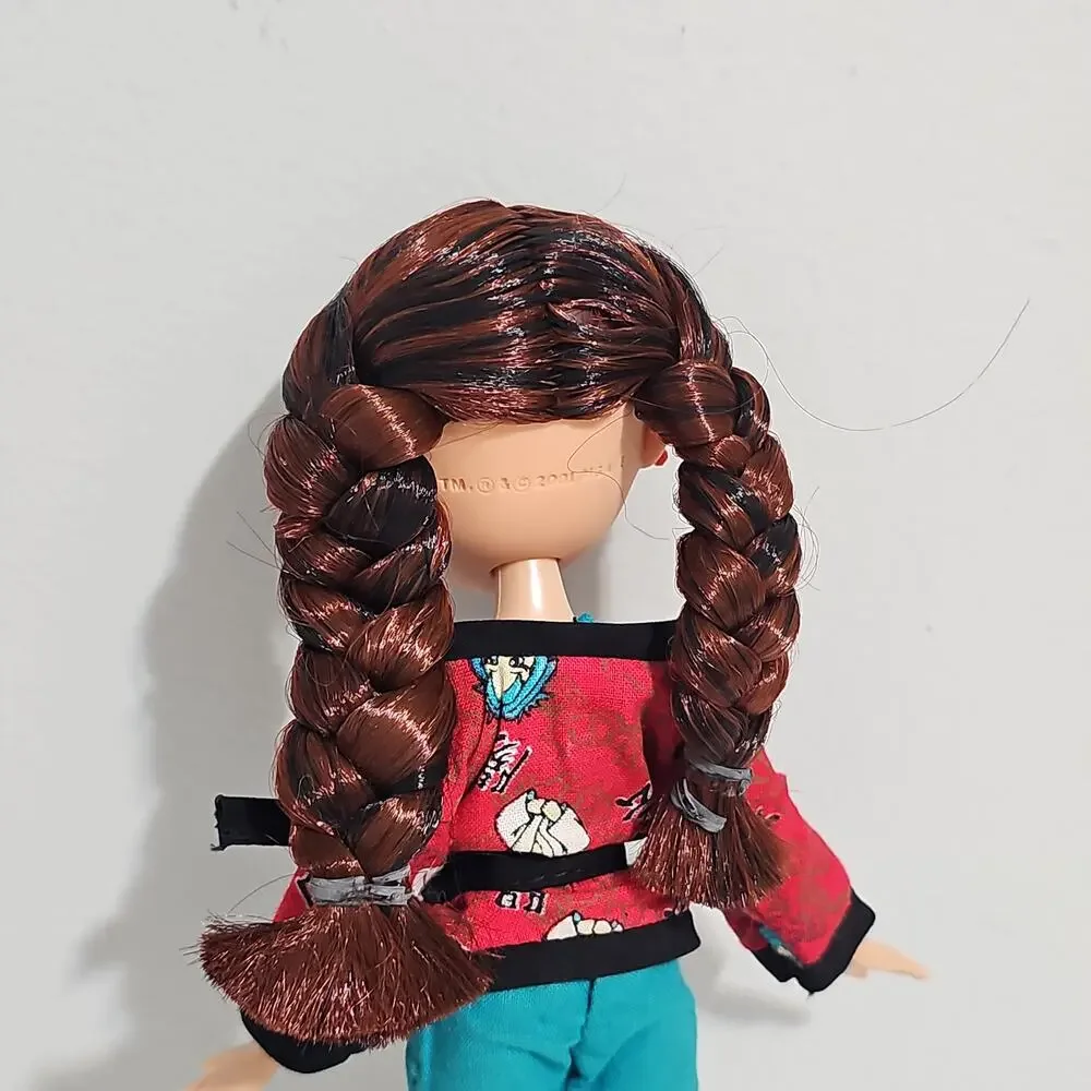MGA Entertainment 2005 bratz
